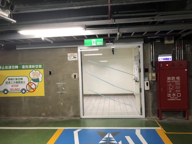 停車場梯廳自動門建置工程